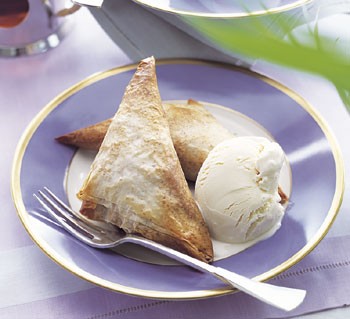 Apple strudel turnovers