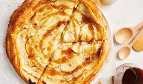 Apple tart with Pedro Ximénez and quince syrup