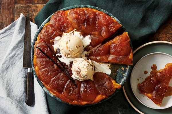 Apple tarte Tatin with apple crumble ice cream