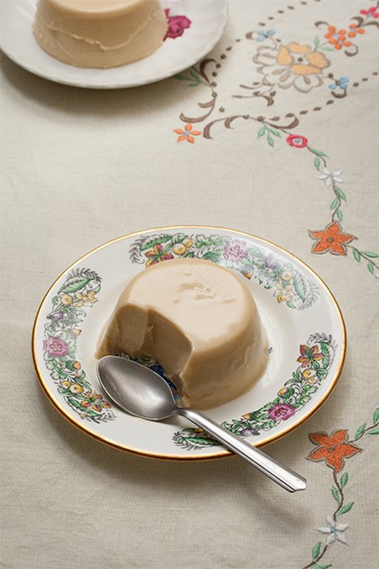 Apple tea panna cotta