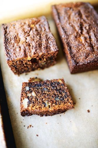 Apple walnut tea cake