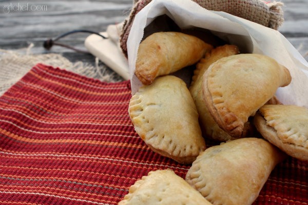 Apple with almond paste empanadas