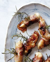 Apples on horseback
