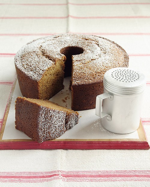 Applesauce cake