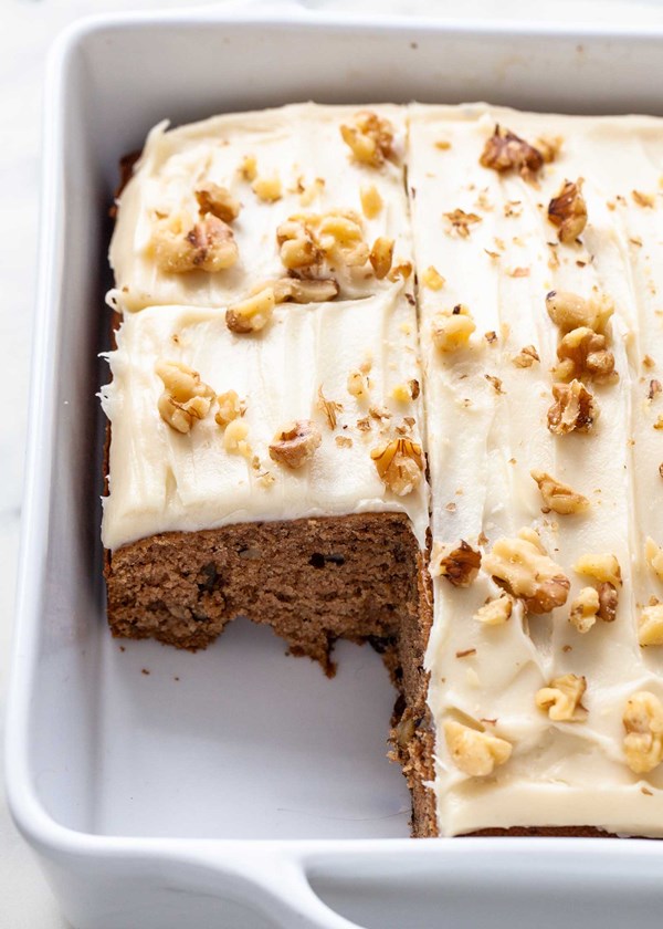 Applesauce spice cake