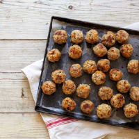 Apricot & pecan stuffing balls