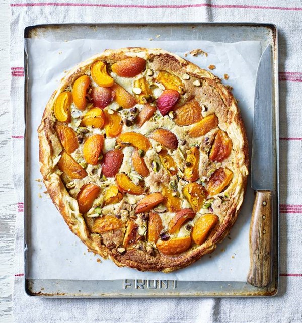 Apricot & pistachio rustic tart