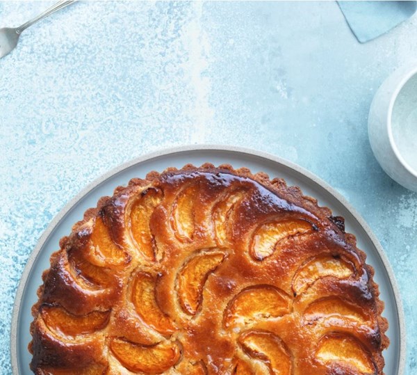 Apricot, almond and Earl Grey tart
