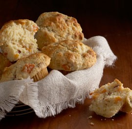 Apricot-almond muffins