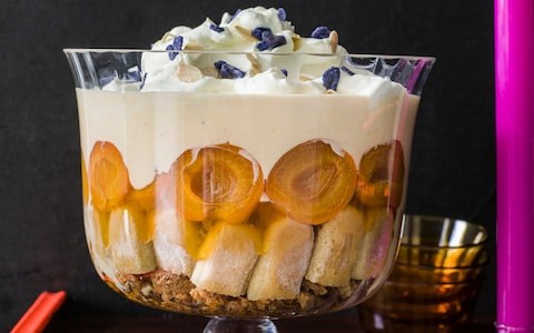 Apricot and amaretti biscuit trifle