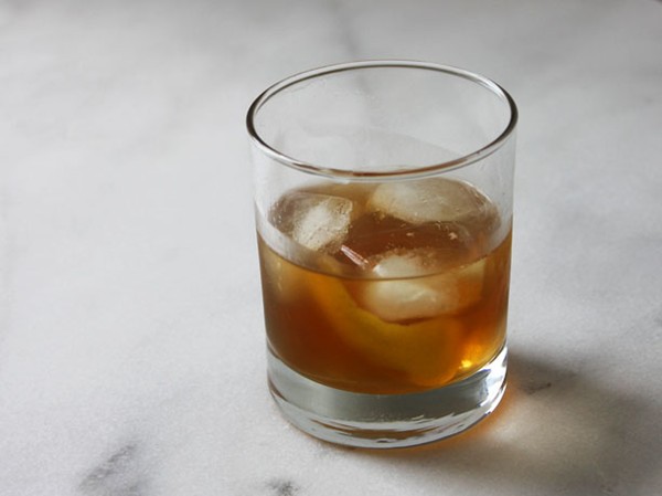 Apricot and Averna bourbon sour