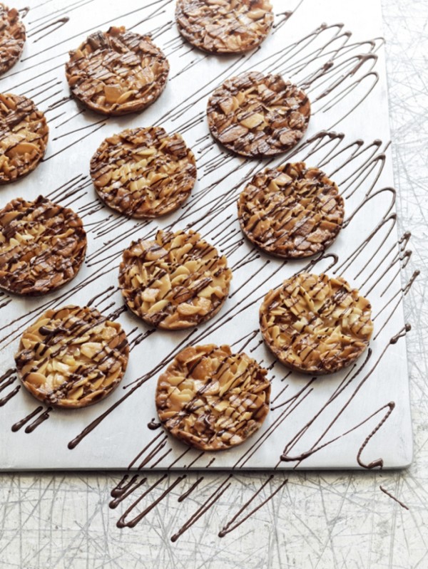 Apricot and ginger florentines