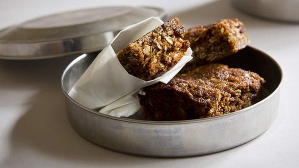 Apricot and molasses muesli slice