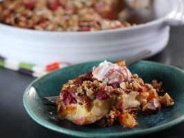 Apricot and raspberry granola gratin with raspberry honey yogurt