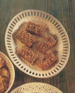 Apricot bars