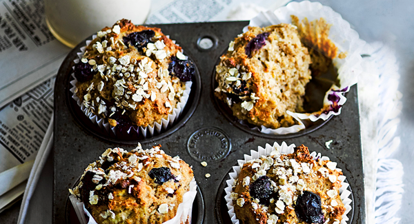 Apricot, blueberry and almond breakfast muffins