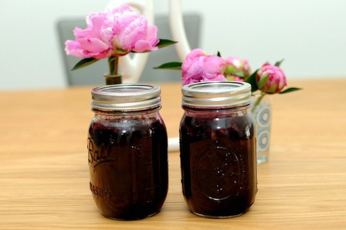 Apricot blueberry thyme jam