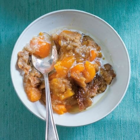 Apricot-brown sugar crumble 