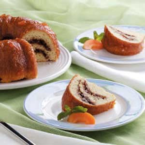 Apricot coffee cake