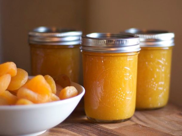 Apricot honey butter