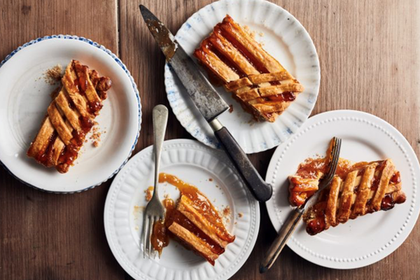 Apricot jam crostata