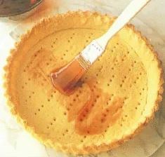 Apricot jam glaze