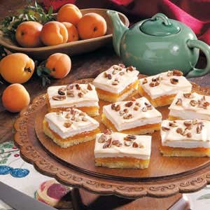 Apricot meringue bars 