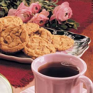 Apricot-nut drop cookies