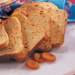 Apricot nutmeg bread