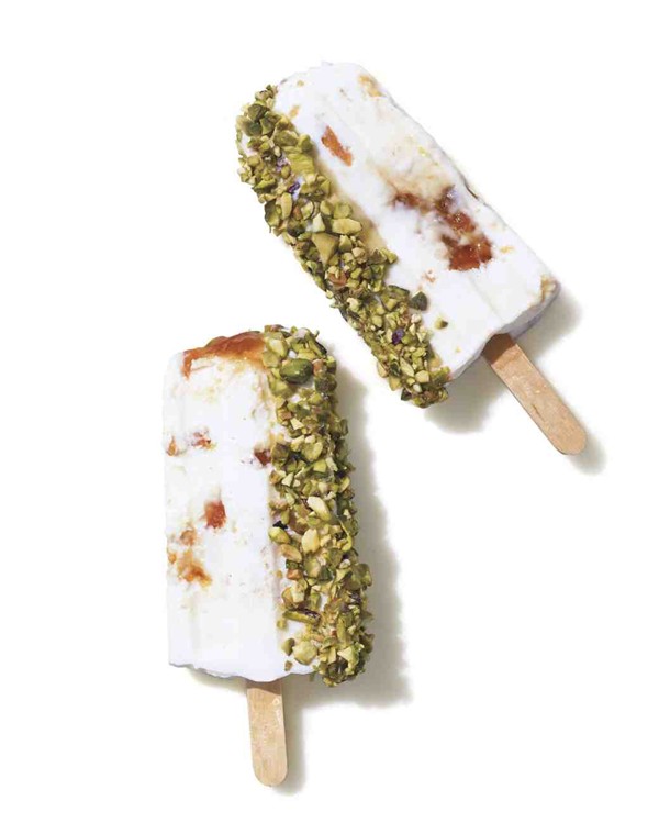 Apricot-pistachio parfait pops