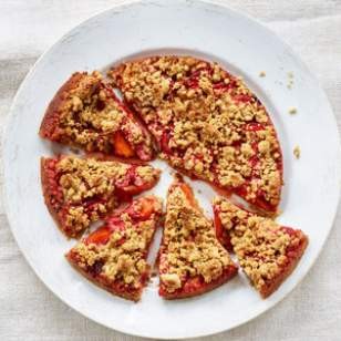 Apricot-strawberry tart