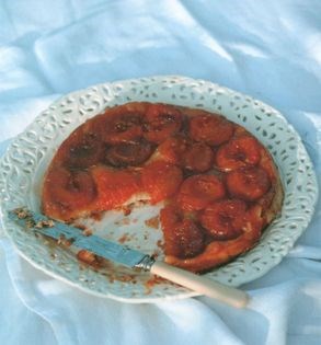 Apricot upside-down tart