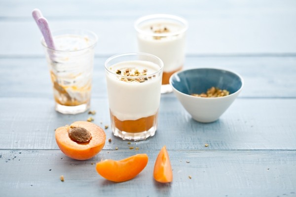 Apricots & honey panna cotta