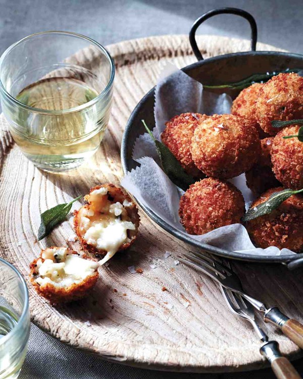 Arancini with sage