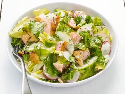 Arctic char salad with apples