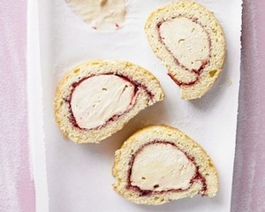 Arctic roll