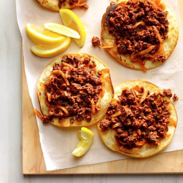 Armenian pizza (Lehmejun)