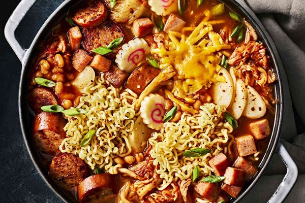 Army base stew (Budae jjigae)