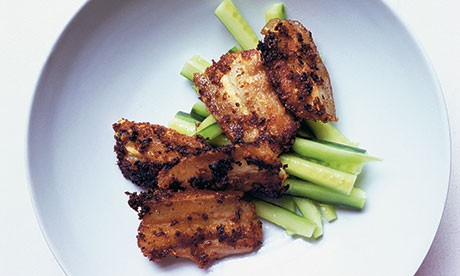 Aromatic pork with cucumber