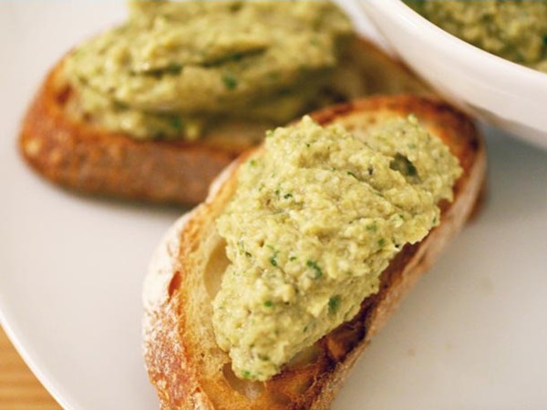Artichoke and green olive pantry tapenade