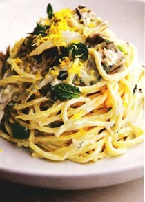 Artichoke and mascarpone pasta