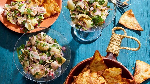 Artichoke ceviche with totopos