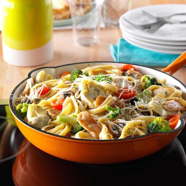 Artichoke chicken pasta