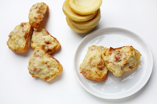 Artichoke, ham and cheese pinxtos