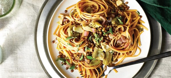 Artichoke linguine with lentils