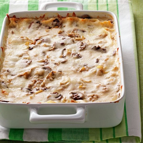 Artichoke mushroom lasagna 