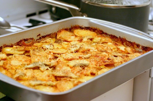 Artichoke-potato gratin