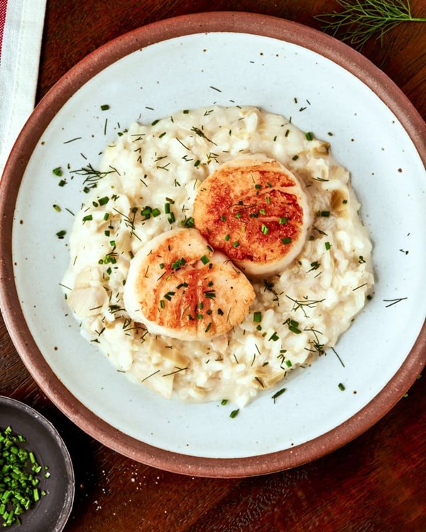 Artichoke risotto with seared scallops