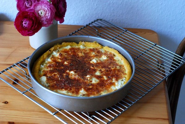 Artichoke-rosemary tart with polenta crust