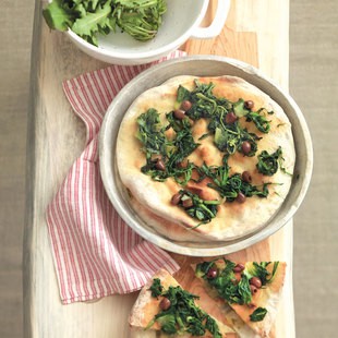 Artichoke-stuffed pizza with bitter greens (Pizza farcita di carciofi con erbe di campo)